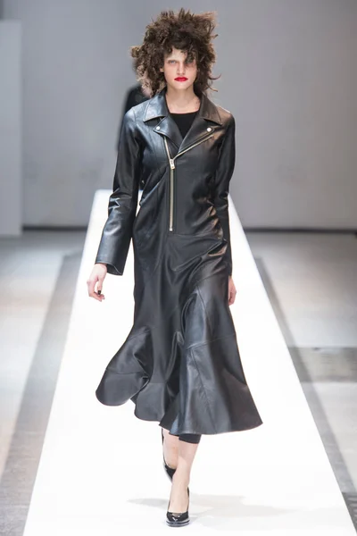 Look 33